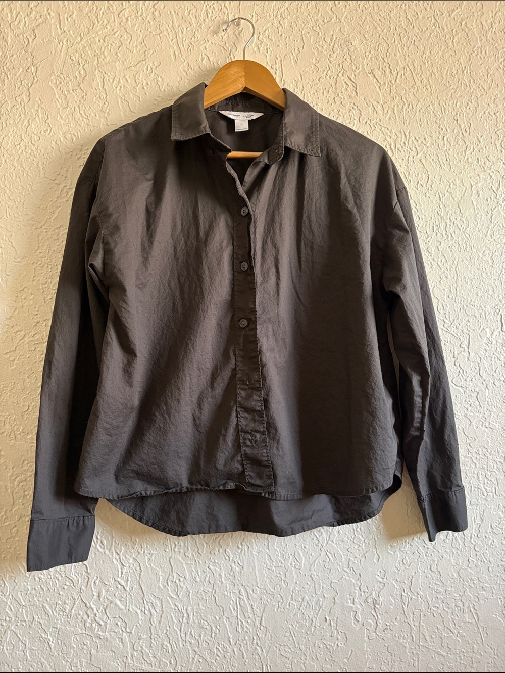 Old Navy Women's Dark Gray Button-Down Shirt